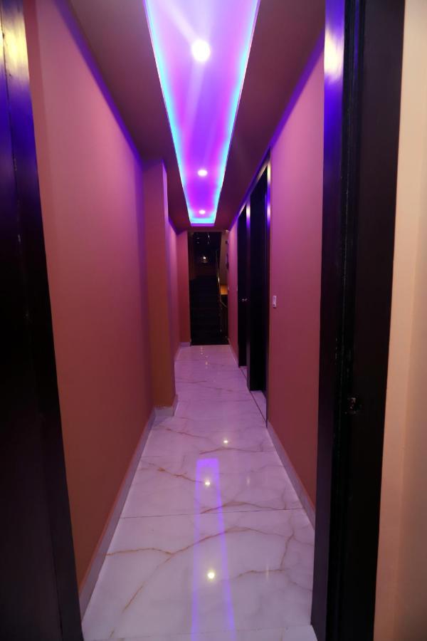 Отель Jupiter Plaza Delhi Airport Нью-Дели Экстерьер фото